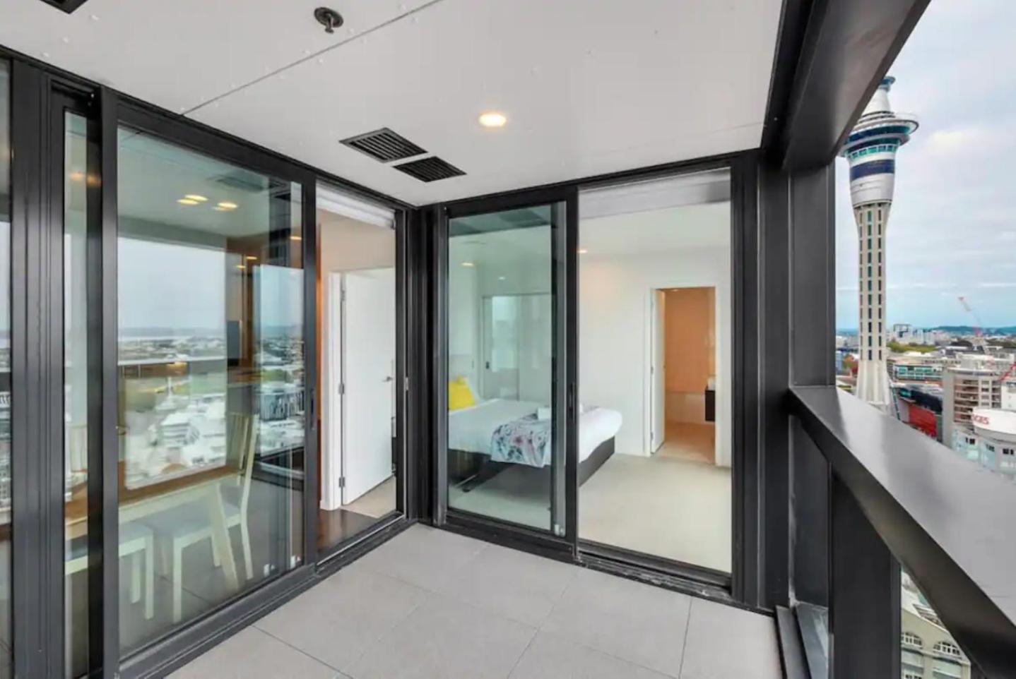 Gorgeous Seaview 2 Bedroom Apartment In Auckland Cbd Luaran gambar